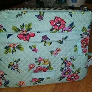 Vera Bradley Crossbody!